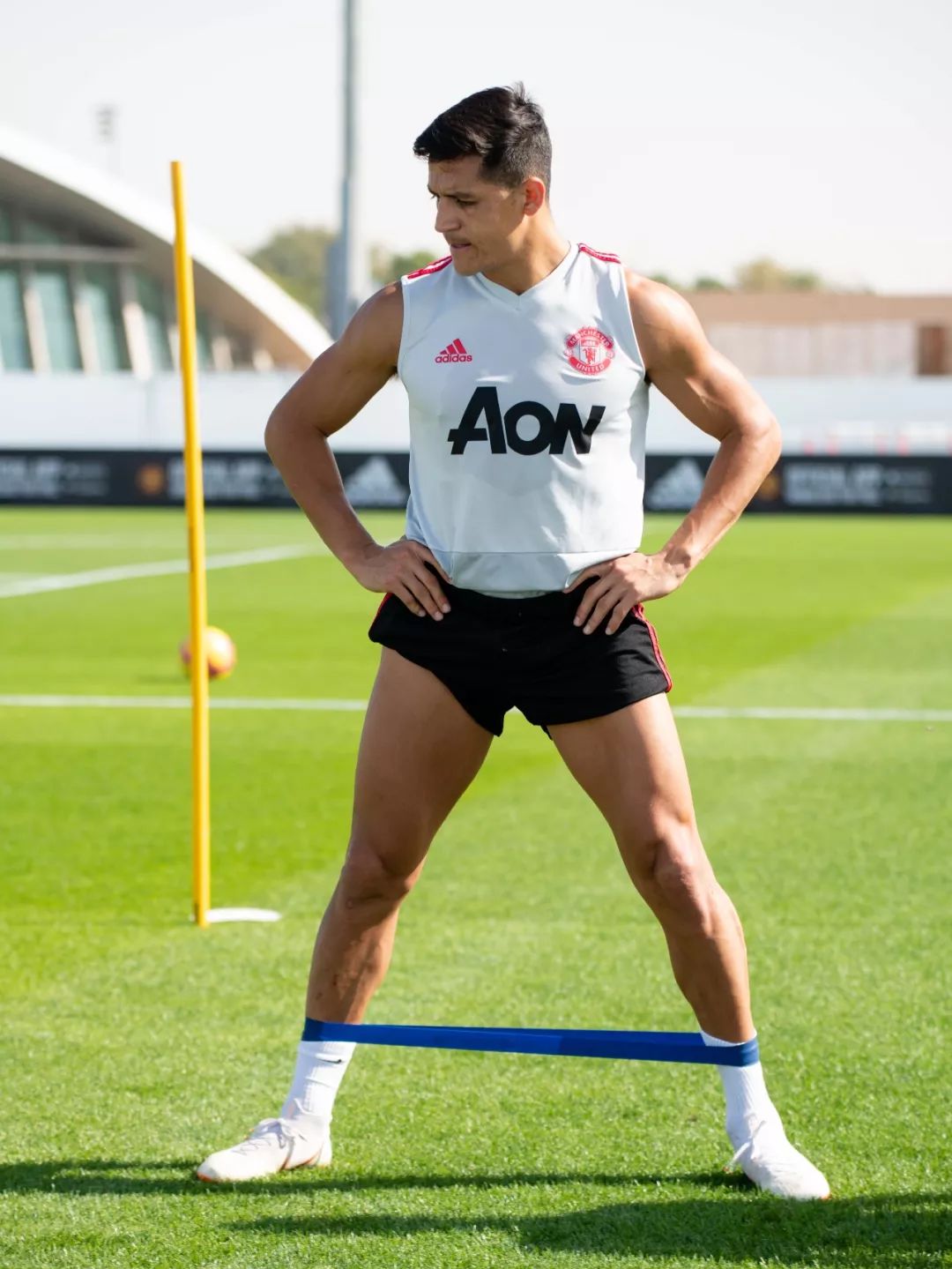 今晨体能课后，底特律活塞豪取连胜备战足总杯，球迷炸锅，轮换策略成焦点