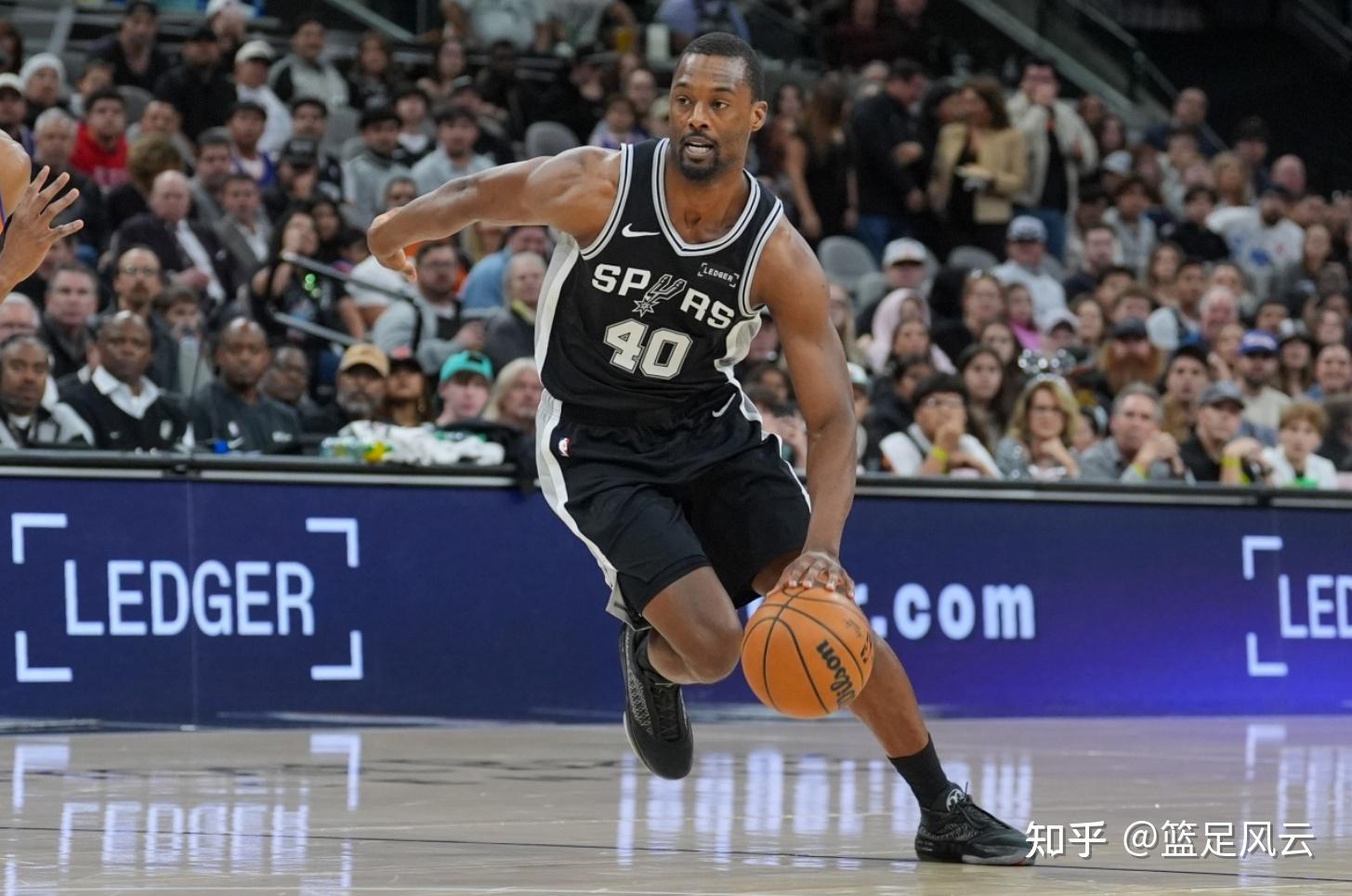 重磅！波特兰开拓者状态回暖备战NBA常规赛迈阿密热火加时末段完成体检，清晨阿斯顿维拉备战荷甲的简单介绍