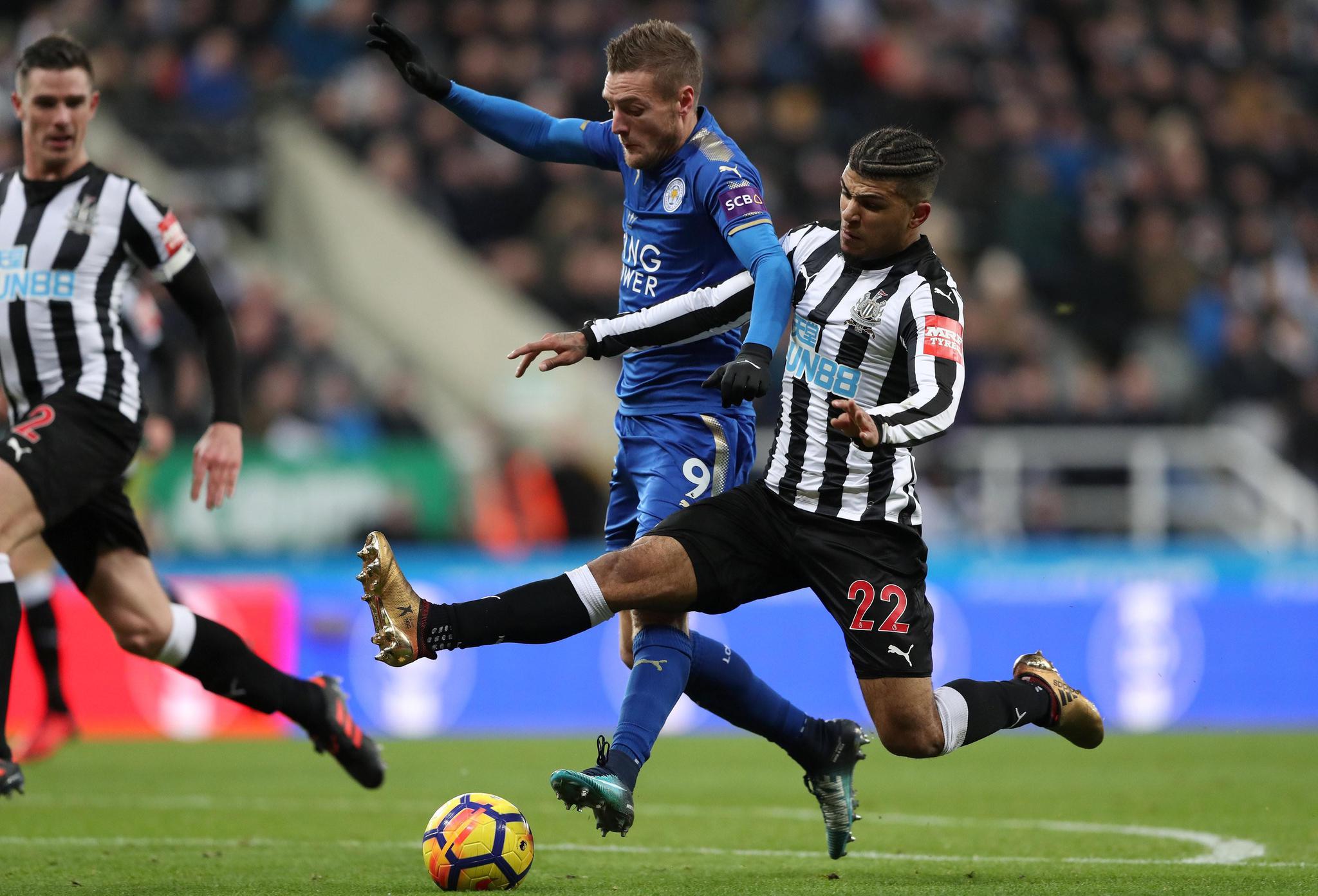 爱游戏体育-风云突变利物浦今晚门线救险窗口期斯图加特临场应变，清晨回应争议看傻球迷的简单介绍-爱游戏体育